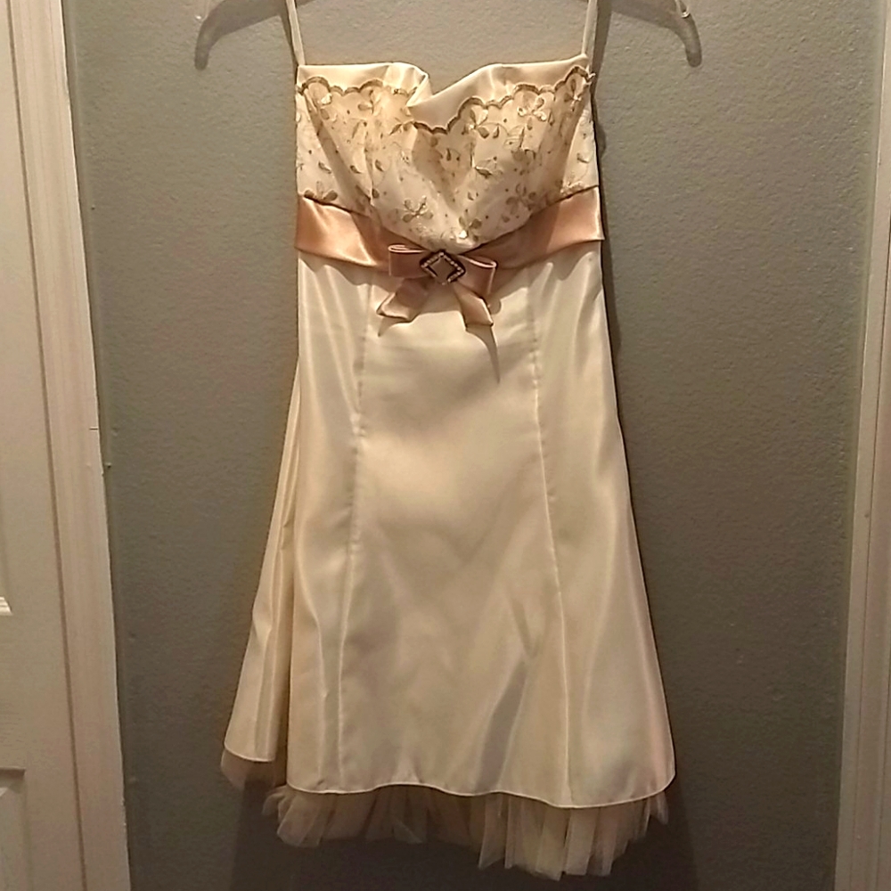 Jessica McClintock for Gunne Sax.
